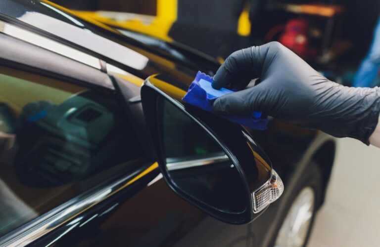 Jak zastosować ceramiczną powłokę do ochrony lakieru samochodu?